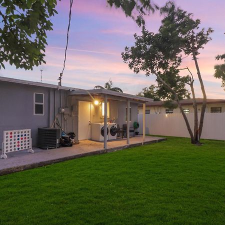 Spacious And Luxurious Home Centrally Located Between Miami And Ft. Lauderdale Miramar Zewnętrze zdjęcie
