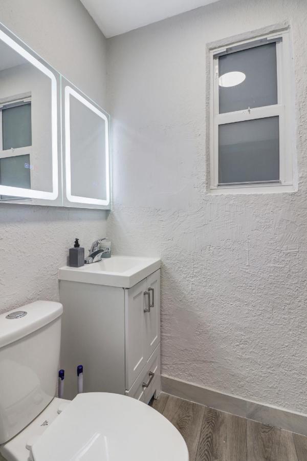 Spacious And Luxurious Home Centrally Located Between Miami And Ft. Lauderdale Miramar Zewnętrze zdjęcie
