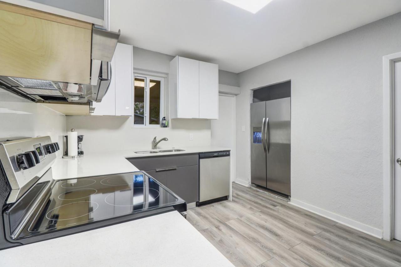 Spacious And Luxurious Home Centrally Located Between Miami And Ft. Lauderdale Miramar Zewnętrze zdjęcie