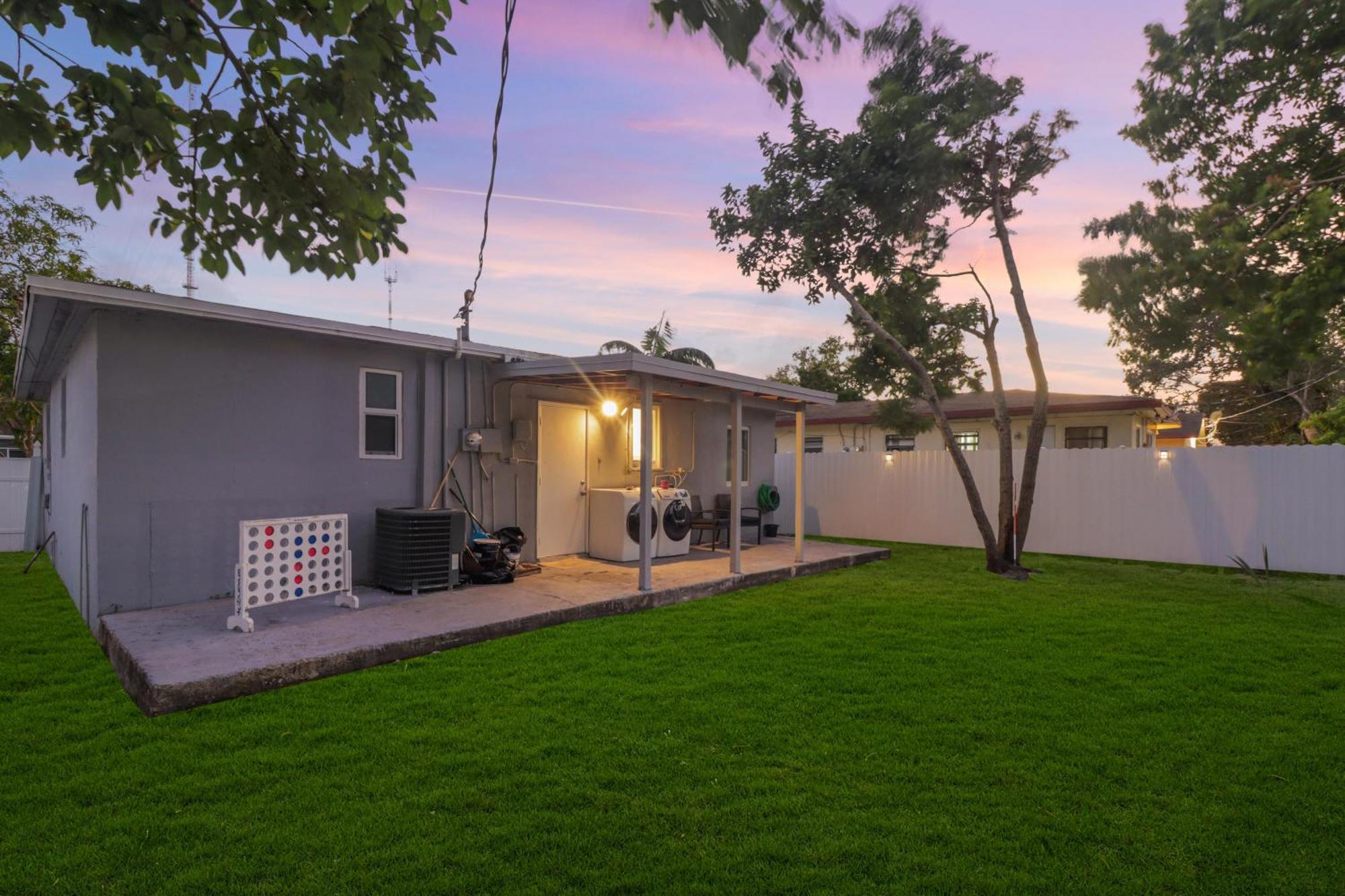 Spacious And Luxurious Home Centrally Located Between Miami And Ft. Lauderdale Miramar Zewnętrze zdjęcie